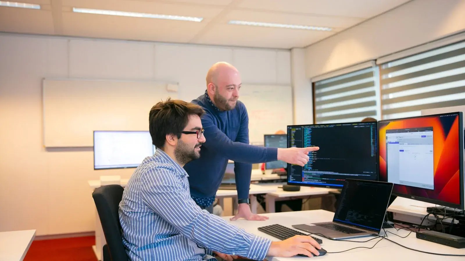 1701424898-0t6a9523 (1)