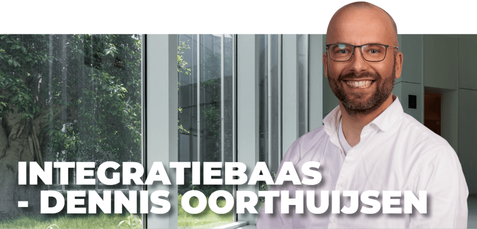 Mannelijke collega met tekst: 