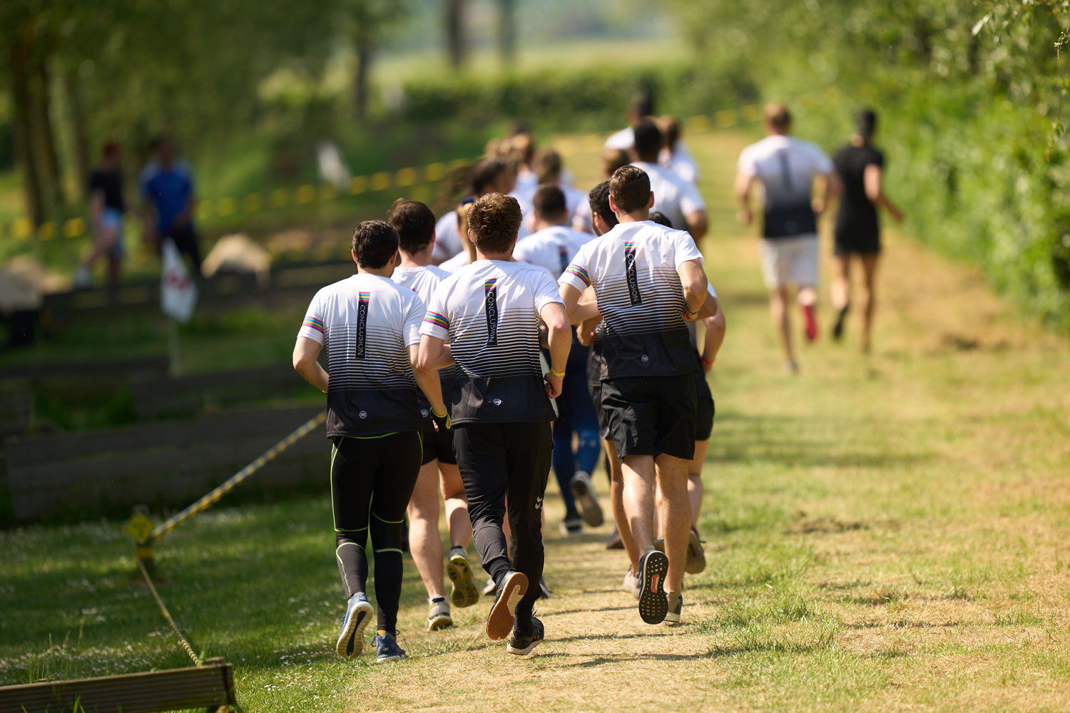 1669625363-mud-run-2022-web