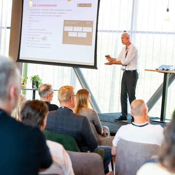 Spreker bij een presentatie.